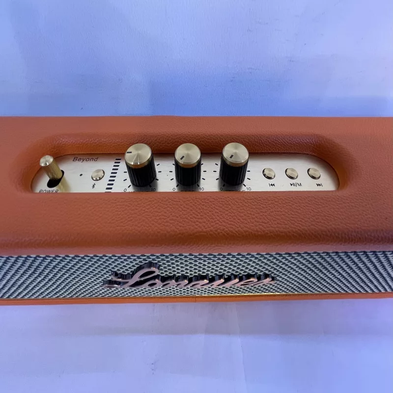 اسپیکر بلوتوثی قابل حمل لونزور مدل Beyond