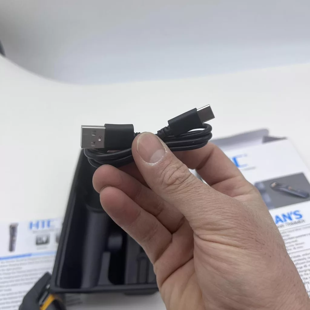 ماشین اصلاح موی سر و صورت اچ تی سی مدل AT-509