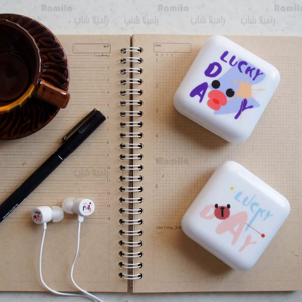 هندزفری طرح فانتزی اردک مدل Lucky-Day-CS-514 به همراه کیف هندزفری