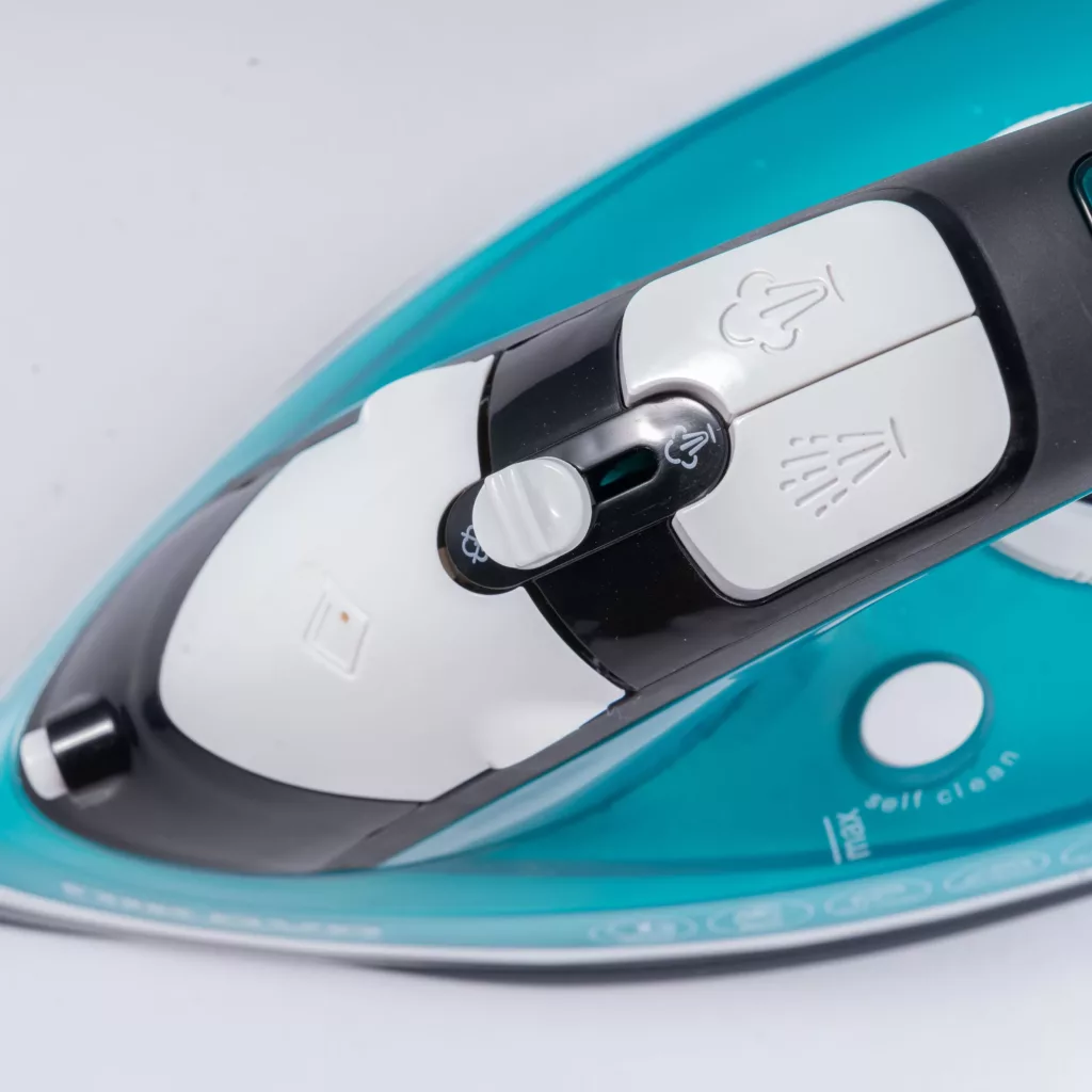 اتو بخار نیکووا مدل NSI-41