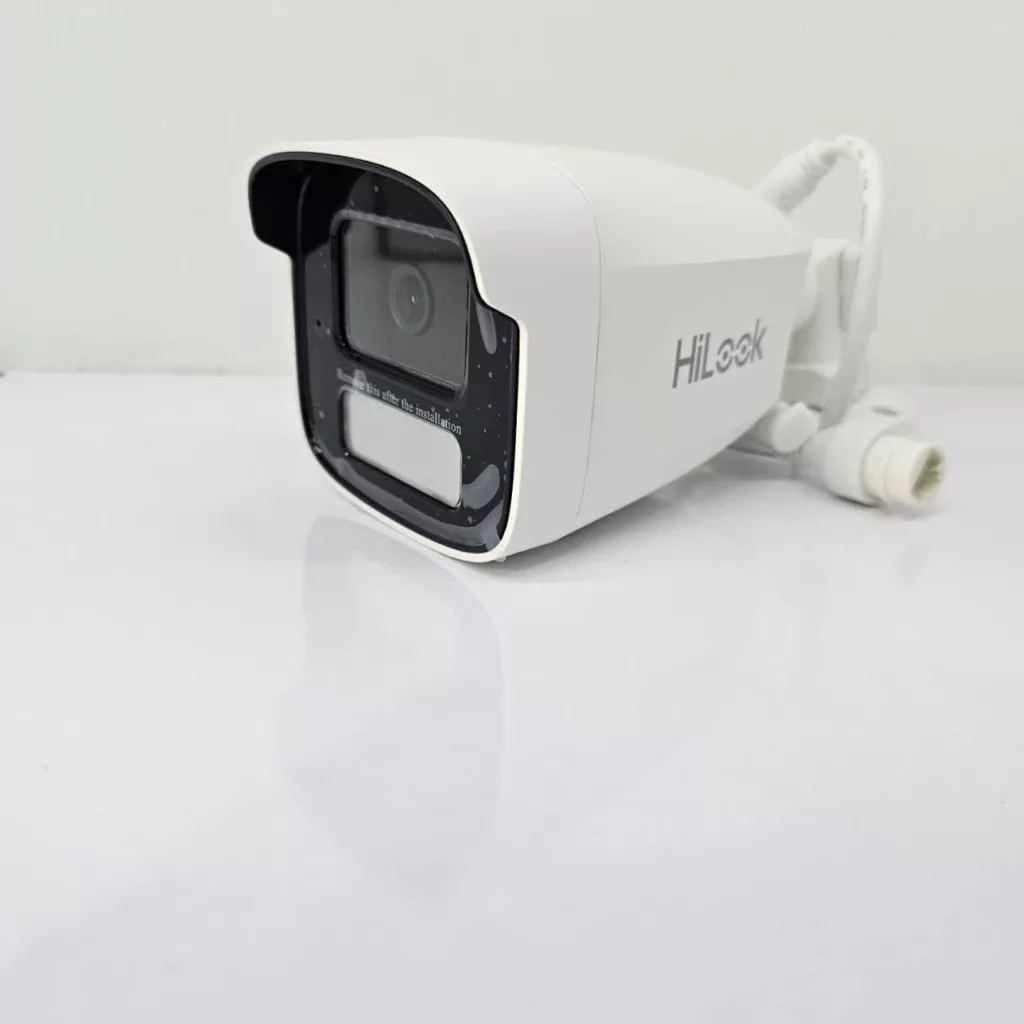 دوربین مداربسته تحت شبکه هایلوک مدل IPC-B440HA-LU