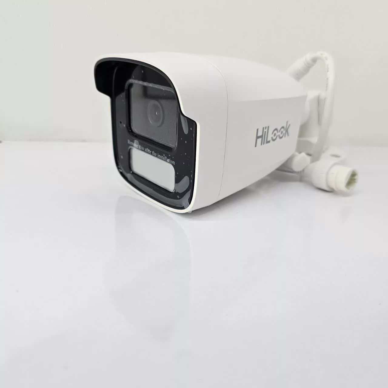 دوربین مداربسته تحت شبکه هایلوک مدل IPC-B440HA-LU