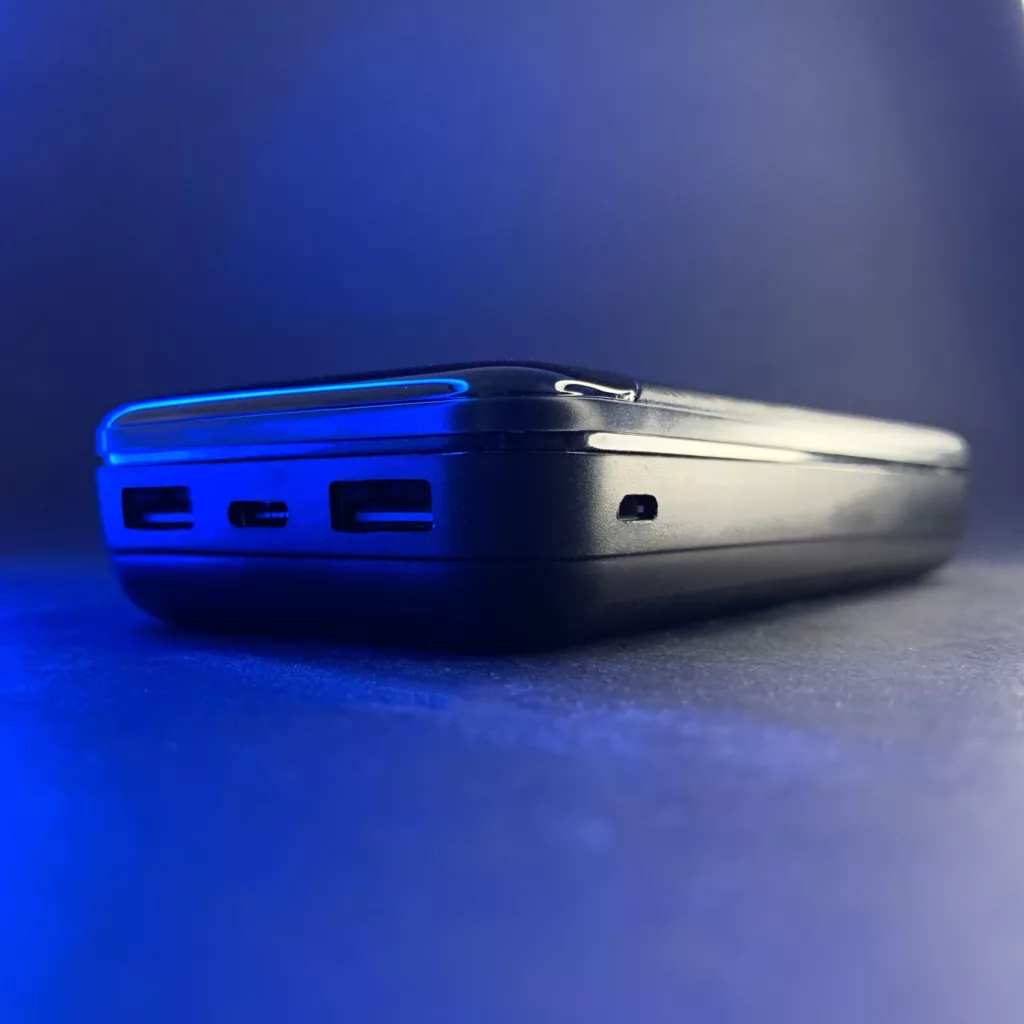 پاوربانک ریمکس دبلیو کی دیزاین مدل WP-163 ظرفیت 20000 میلی آمپرساعت