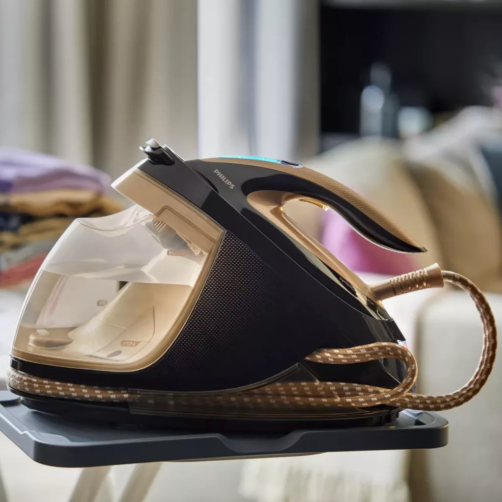 اتو مخزندار 2700 وات فیلیپس مدل GC9682