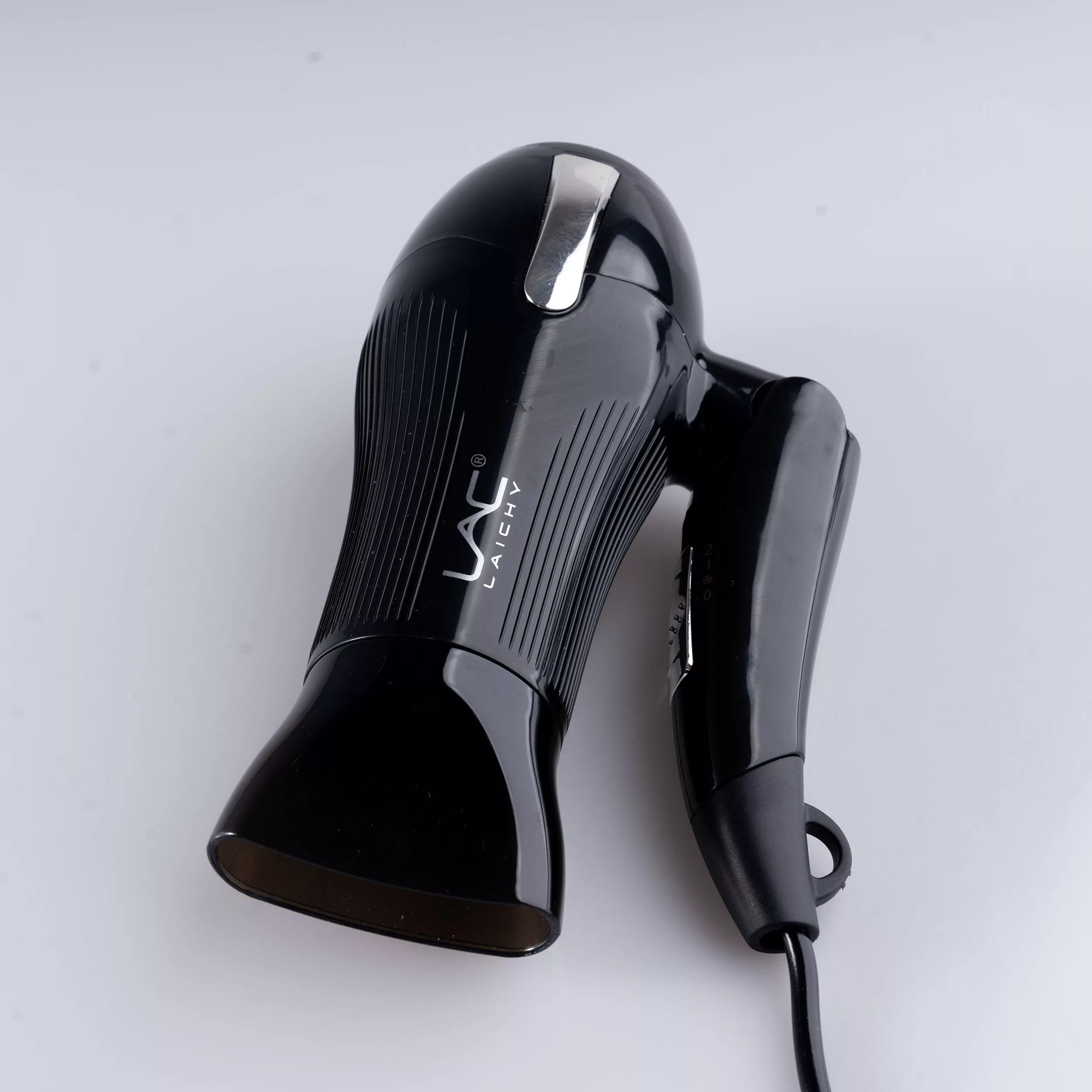 سشوار مسافرتی لایچی مدل L-1040