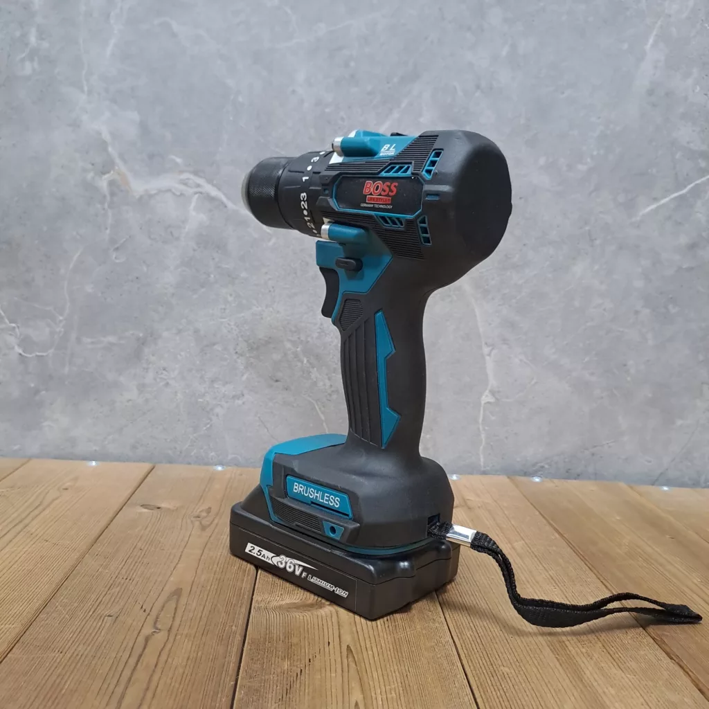 دریل شارژی چکشی براشلس صنعتی باس مدل LIFE _ STYLE مجموعه 28 عددی