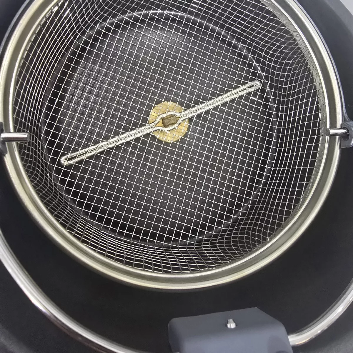 سرخ‌کن 2 لیتری دلونگی مدل F 855 v