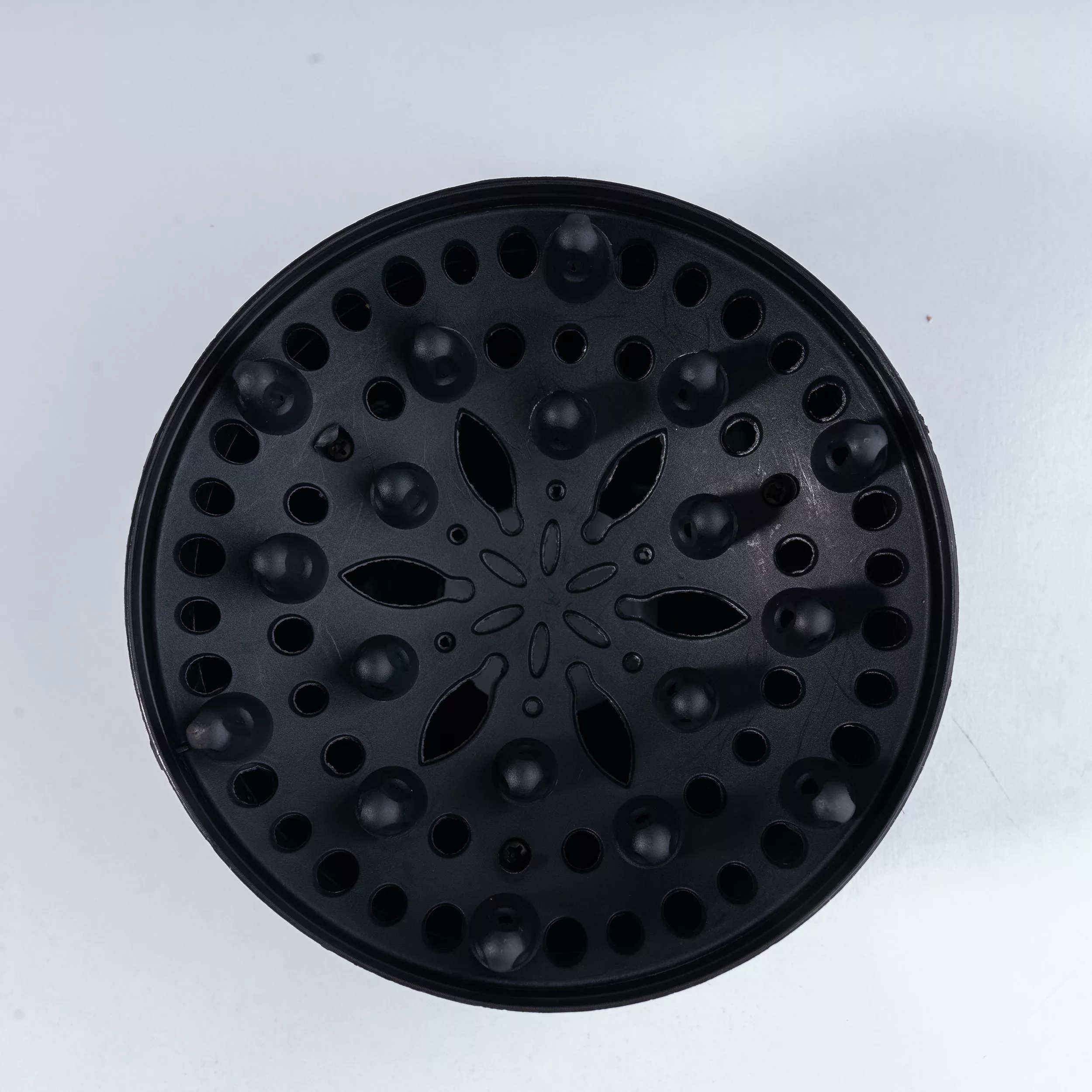 سشوار حرفه ای رومئو مدل RM-5050
