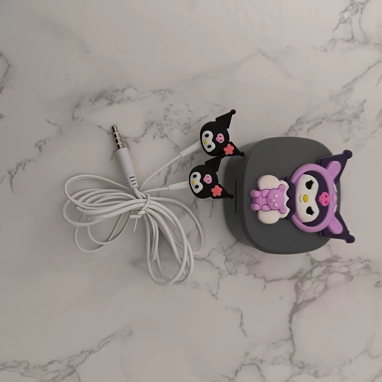 هندزفری مدل فانتزی  طرح ملودی و کرومی به همراه کیف هندزفری