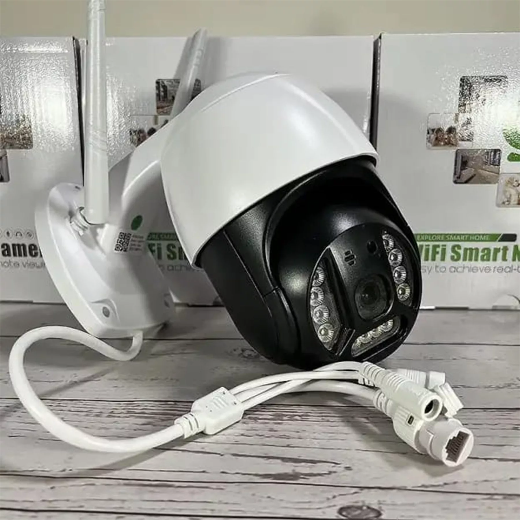 دوربین مداربسته سیم کارتی مدل V380pro