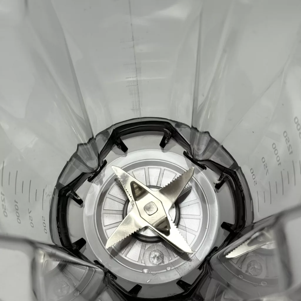 مخلوط کن 3 لیتری مونتینی مدل WINTER