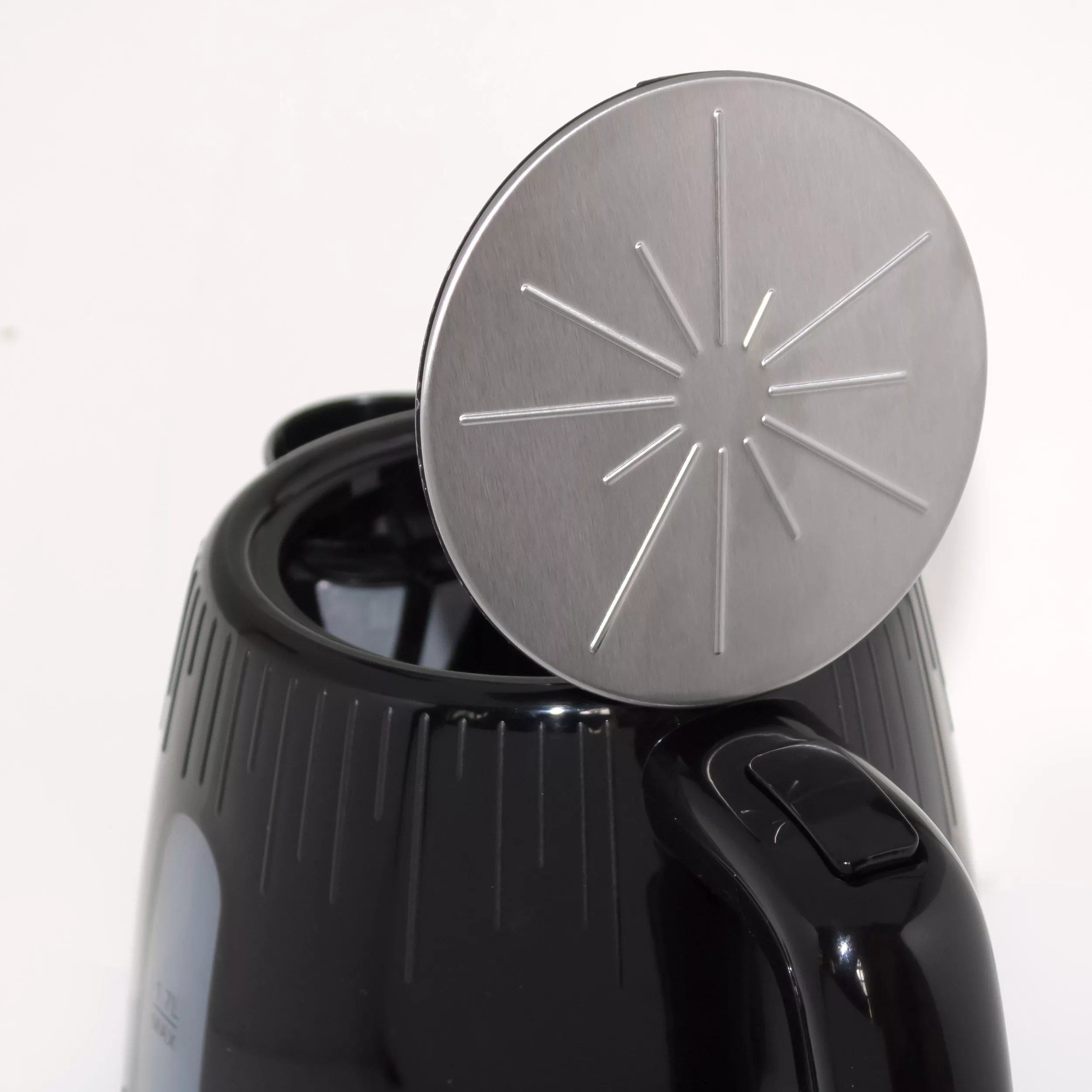 کتری برقی نیکای مدل NK544P