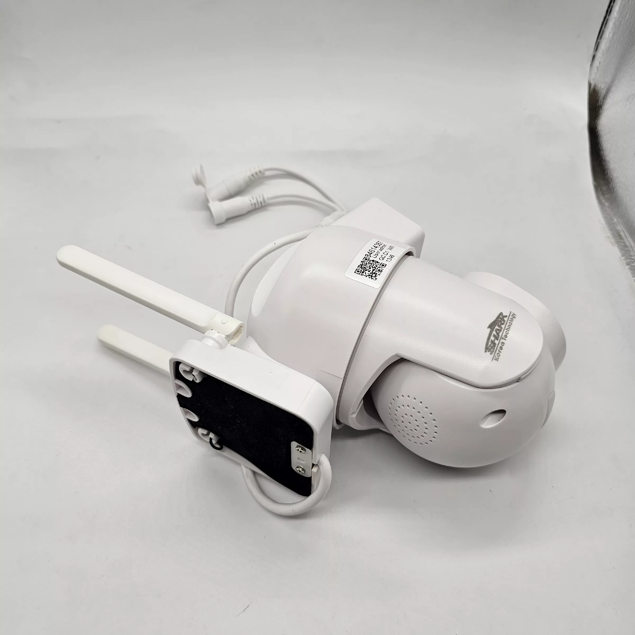 دوربین مداربسته تحت شبکه شارک مدل SH-380WIFI