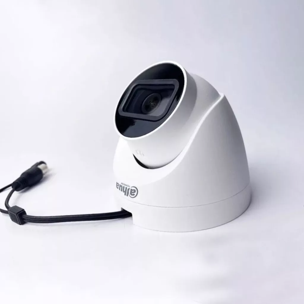 دوربین مداربسته آنالوگ داهوا مدل DH-HAC-HDW1500TRQP-A