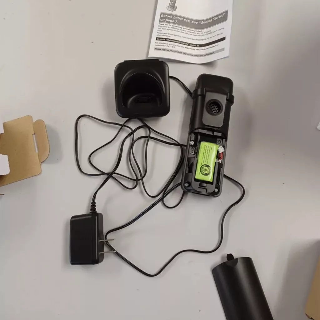 تلفن پاناسونیک مدل KX-TGW420