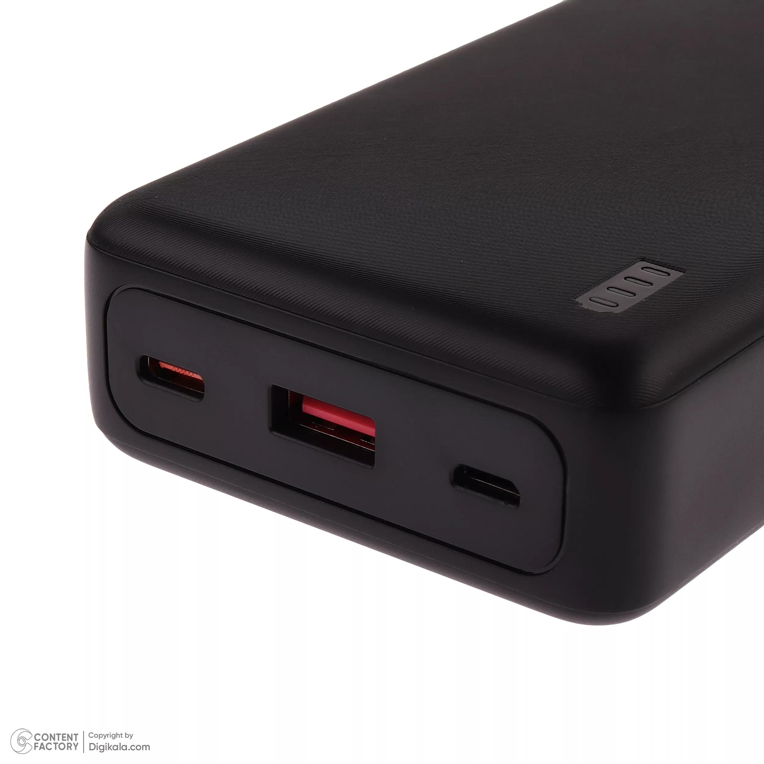 پاوربانک 22.5 وات اکسیژن مدل OX-70 ظرفیت 20000 میلی‌آمپر ساعت