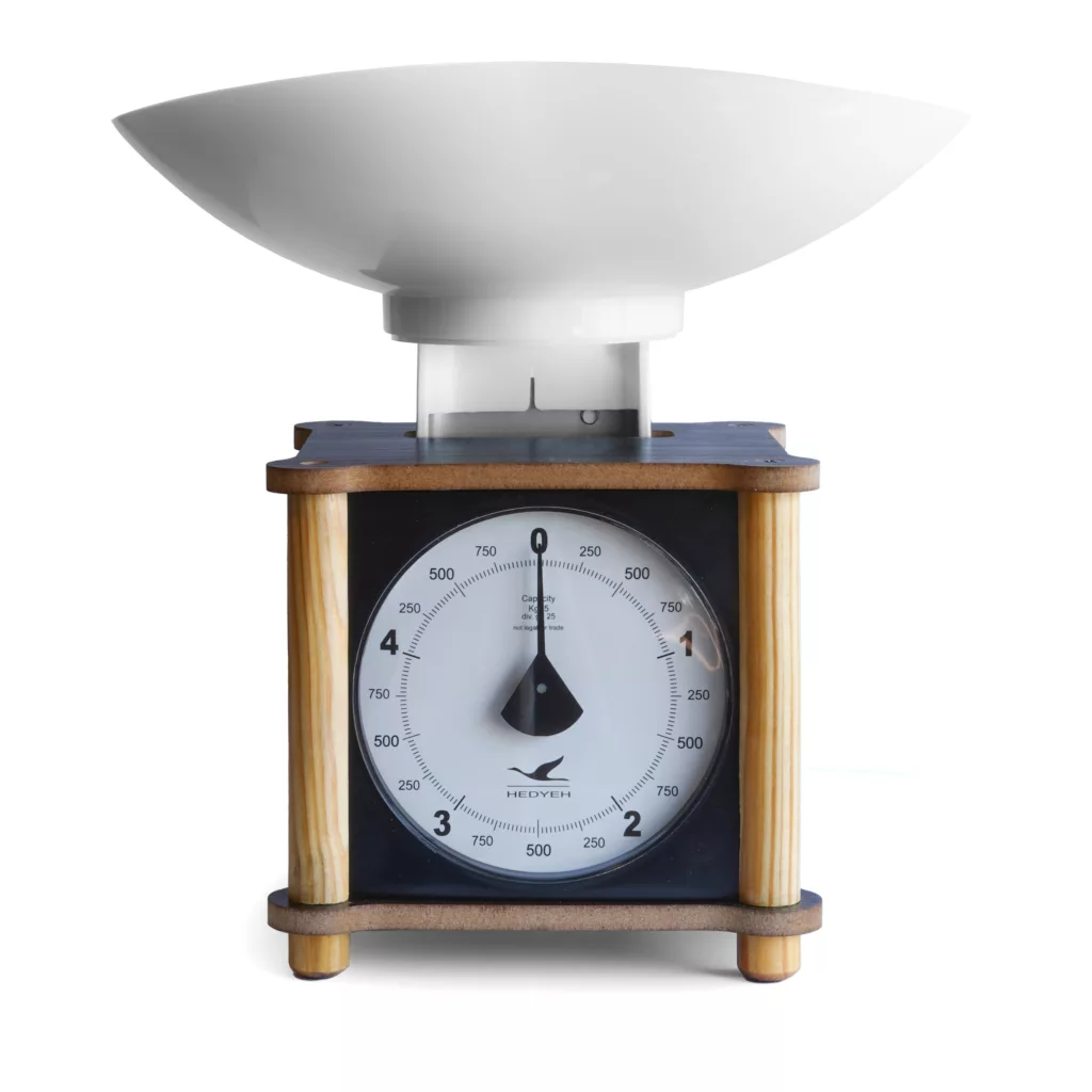 ترازوی آشپزخانه هدیه مدل چوبی MDF