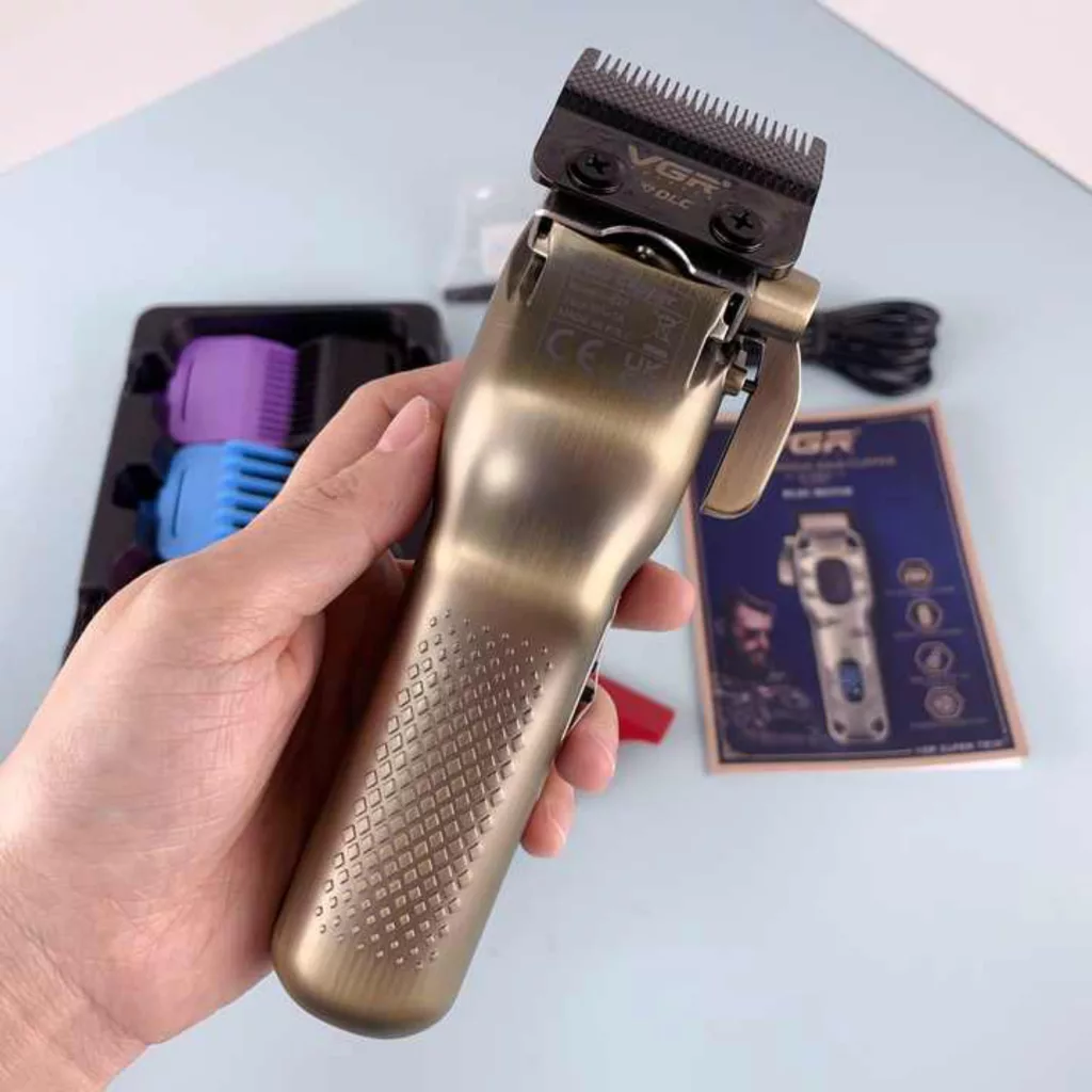 ماشین اصلاح موی سر و صورت وی جی ار شارژی مدل V-027