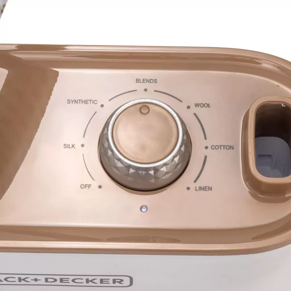 بخارگر بلک اند دکر مدل GST2400