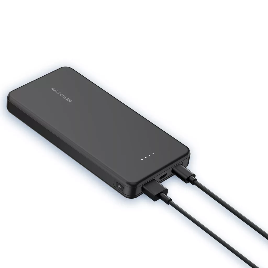 پاوربانک راوپاور مدل RP-PB1215 ظرفیت 10000 میلی آمپر ساعت