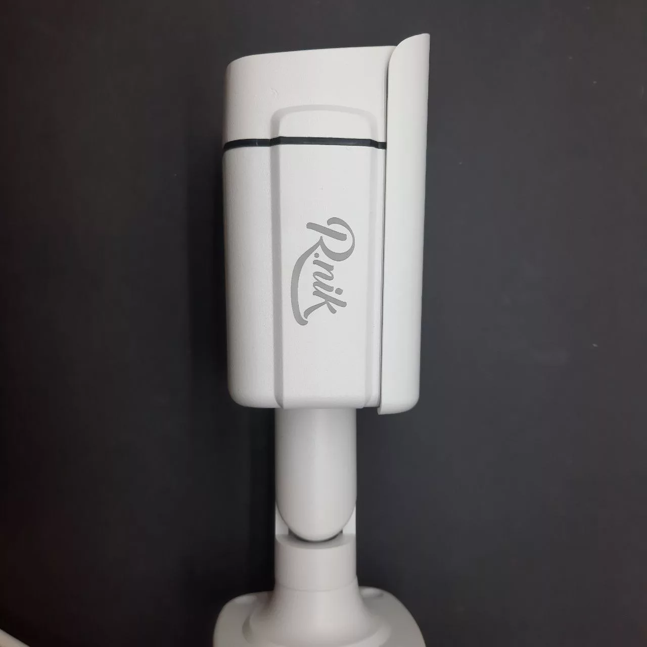 دوربین مداربسته آنالوگ مدل بالت فلزی R.nik-202w-bm