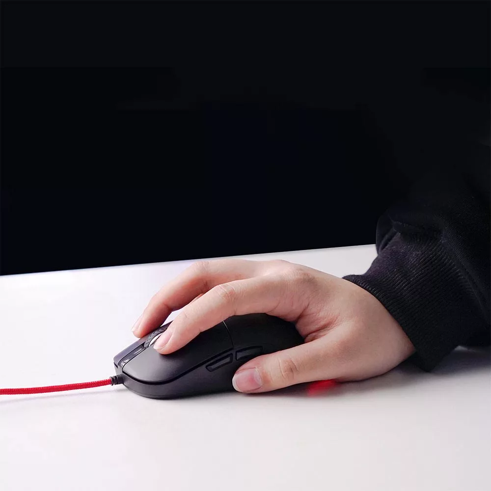 ماوس گیمینگ سیم دار فنتک مدل KANATA VX9