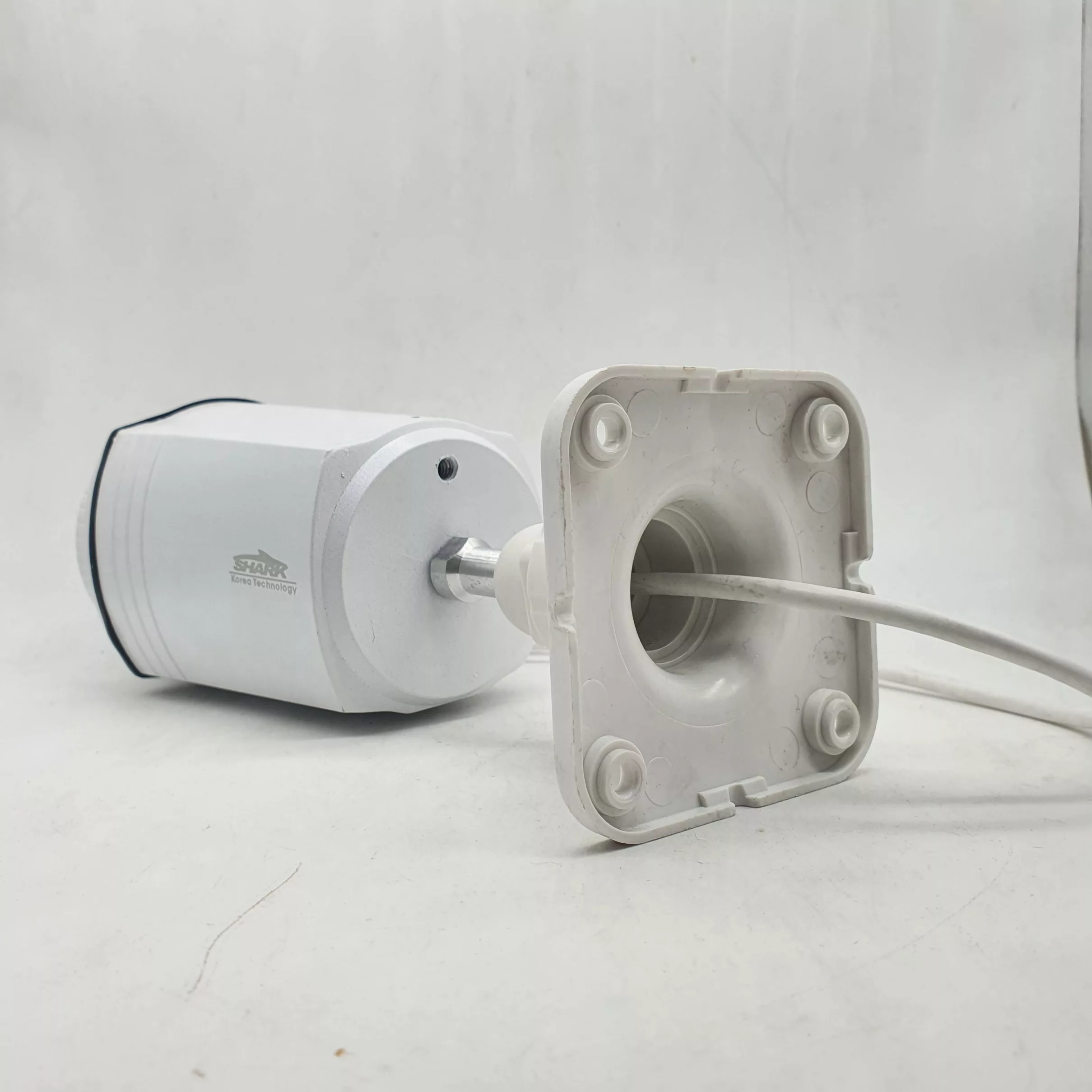 دوربین مداربسته آنالوگ شارک مدل SH-412