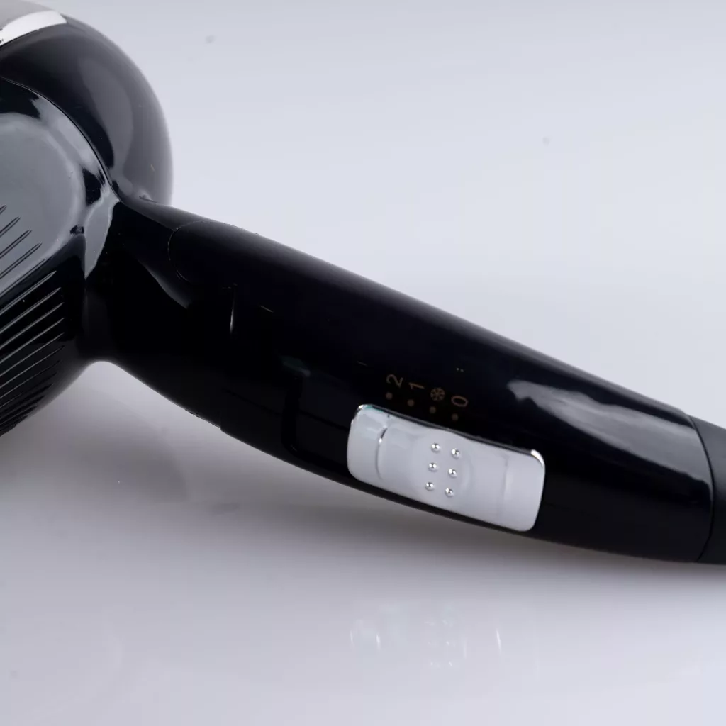 سشوار مسافرتی لایچی مدل L-1040