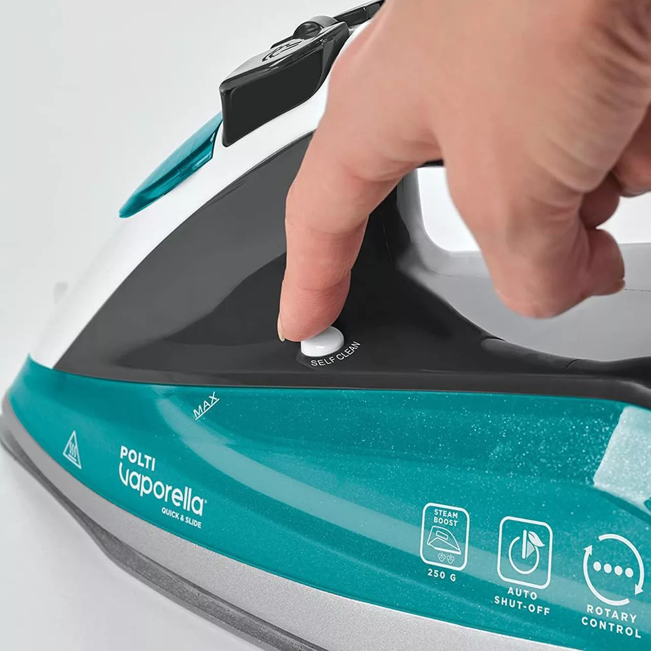 اتو بخار پولتی مدل QS220