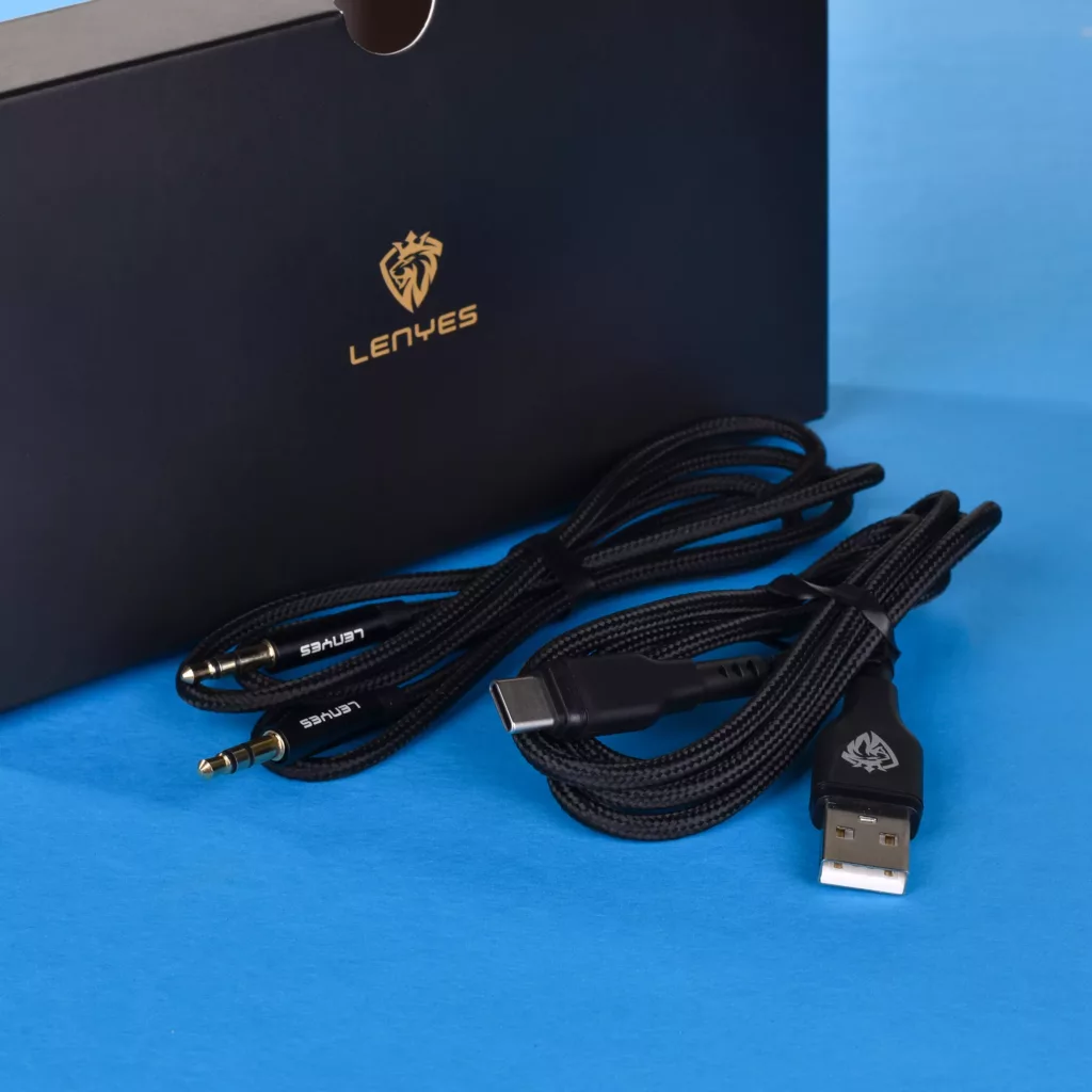 اسپیکر بلوتوثی قابل حمل لنیز مدل S821