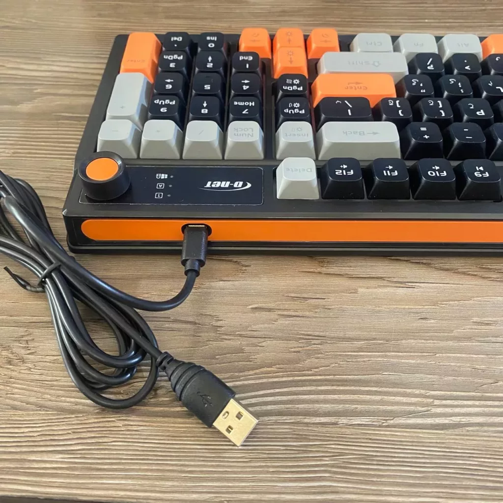 کیبورد گیمینگ دی نت مدل DT-984