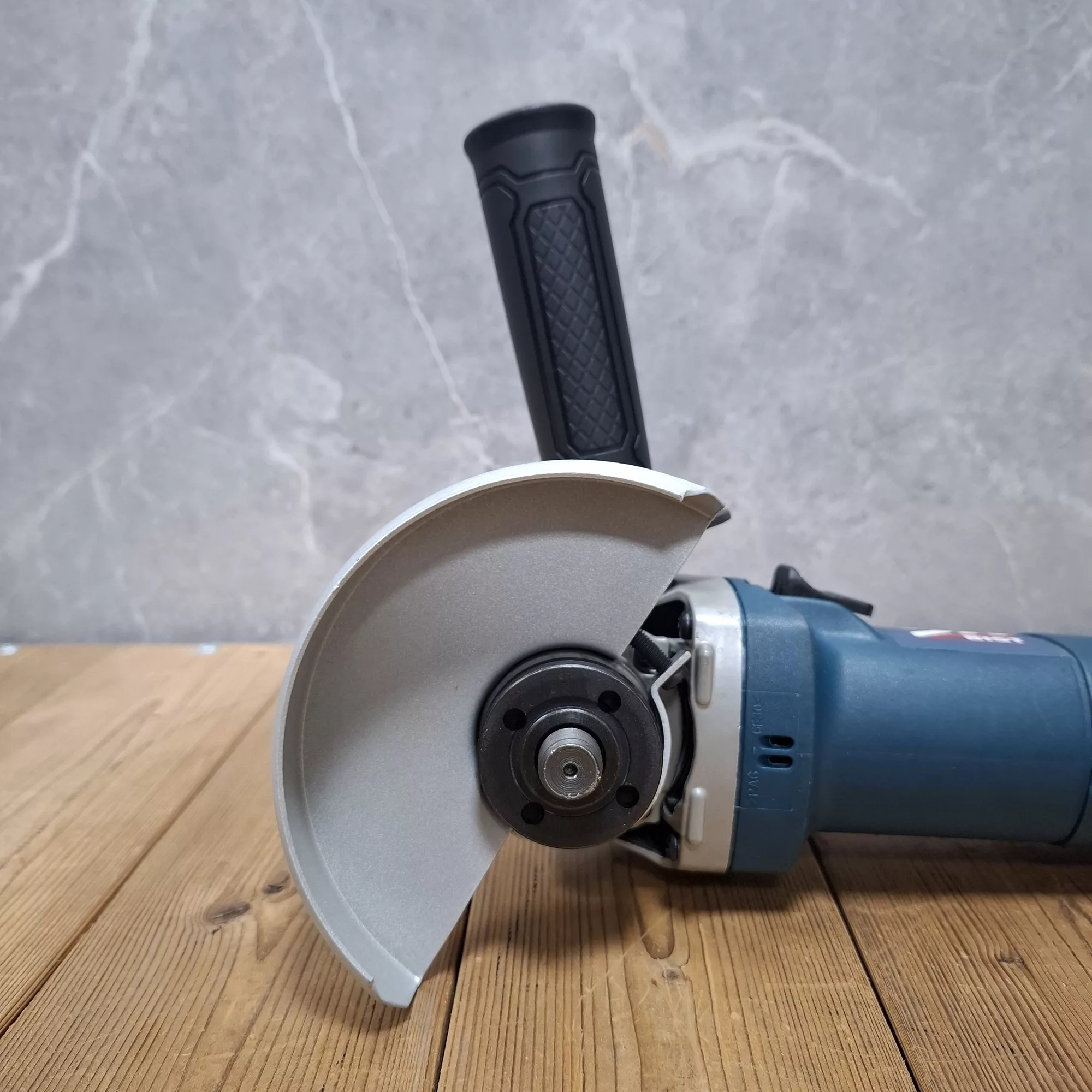 مینی فرز 115 میلی متری 750 وات بیست مدل 115