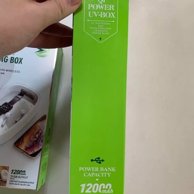 پاوربانک باوین مدل PC080 ظرفیت 12000 میلی آمپر ساعت