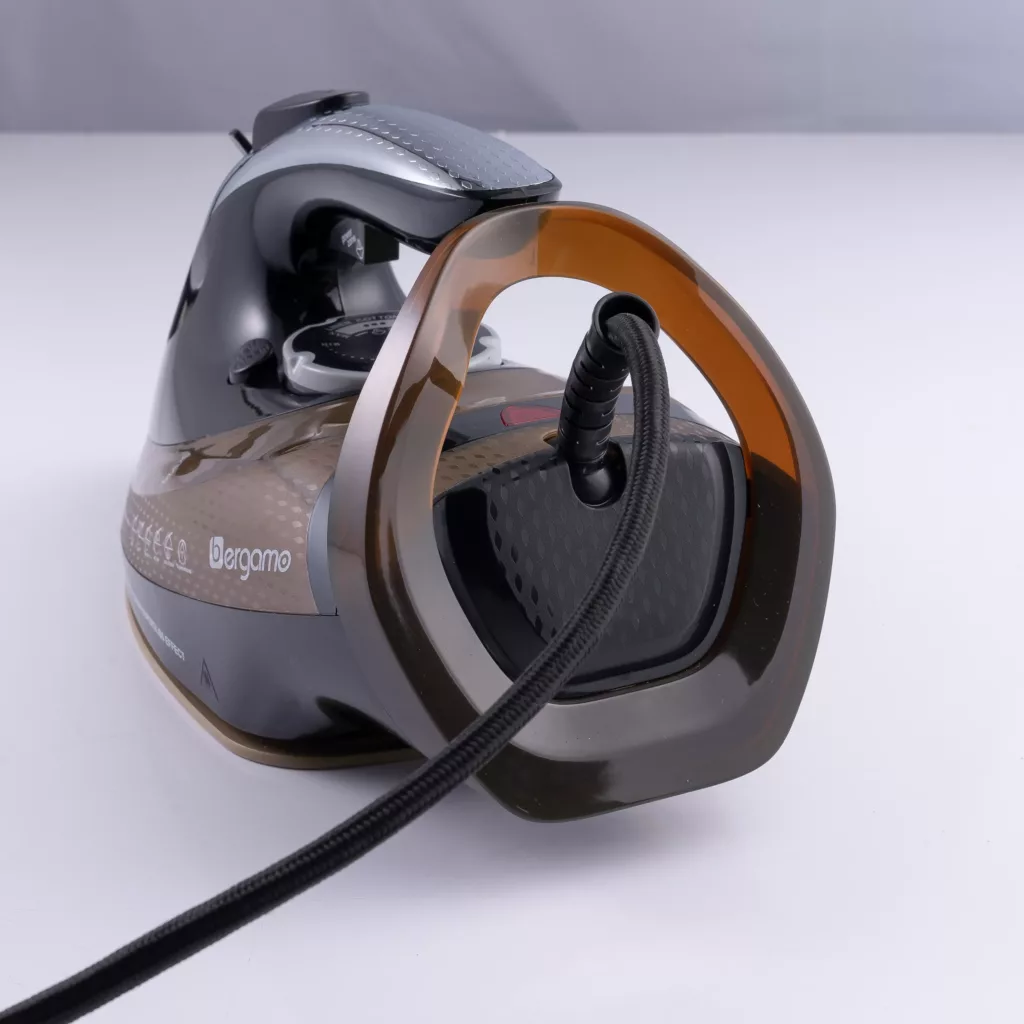 اتو بخار برگامو مدل BG-SI1174SCB