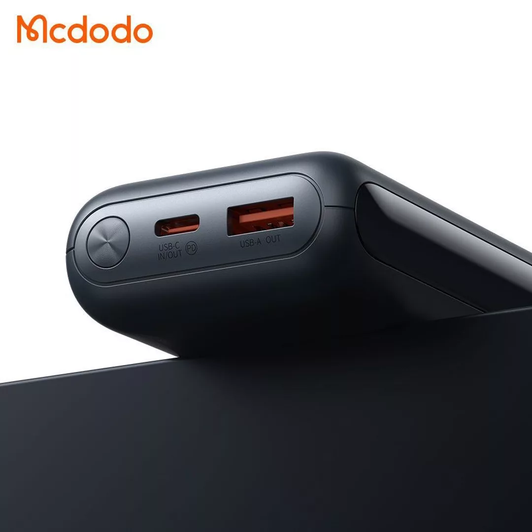 پاوربانک مک دودو مدل MC-453 ظرفیت 10000 میلی آمپر ساعت