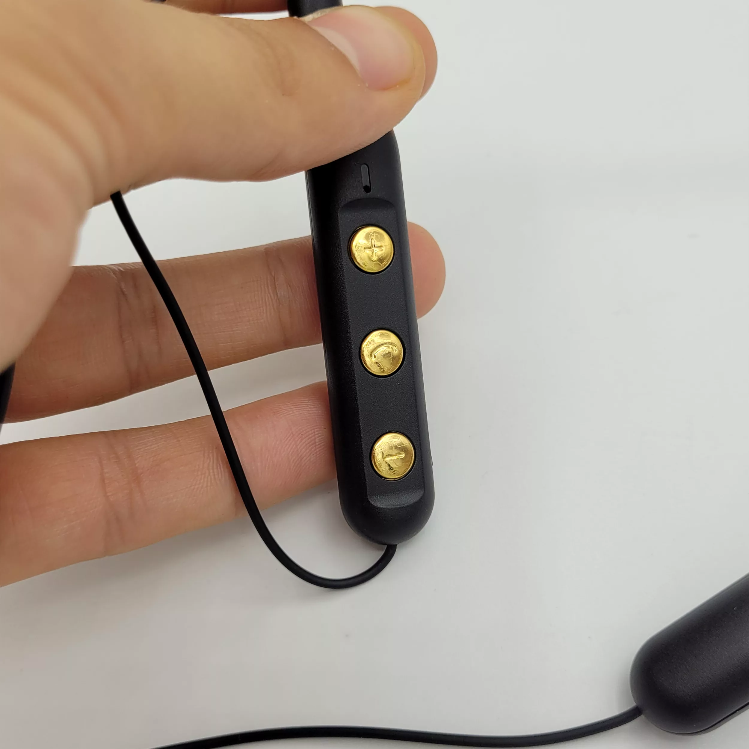 هندزفری بلوتوثی مدل SE-2033