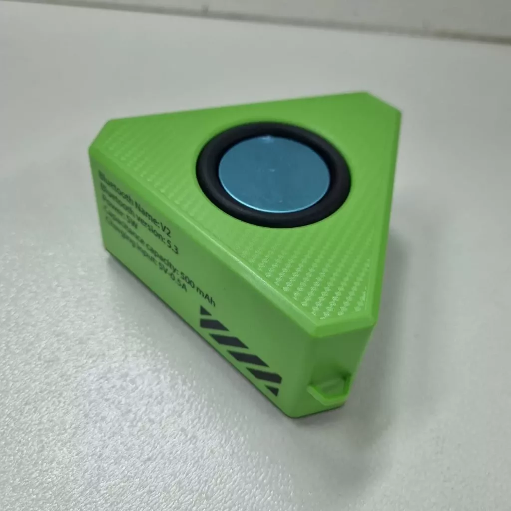 اسپیکر بلوتوثی قابل حمل مدل V2 Portable