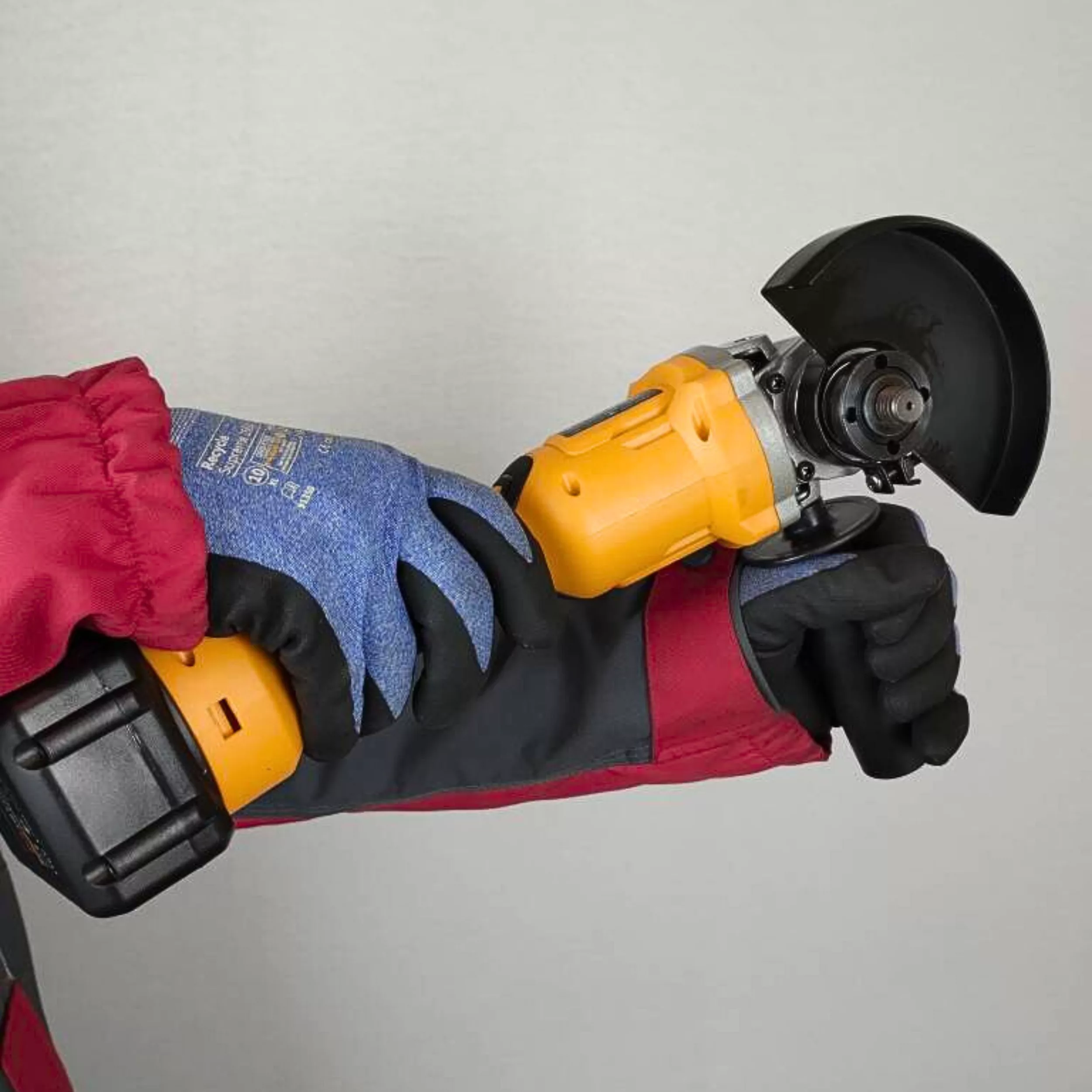 مینی فرز شارژی براشلس اینتیمکث مدل 0463