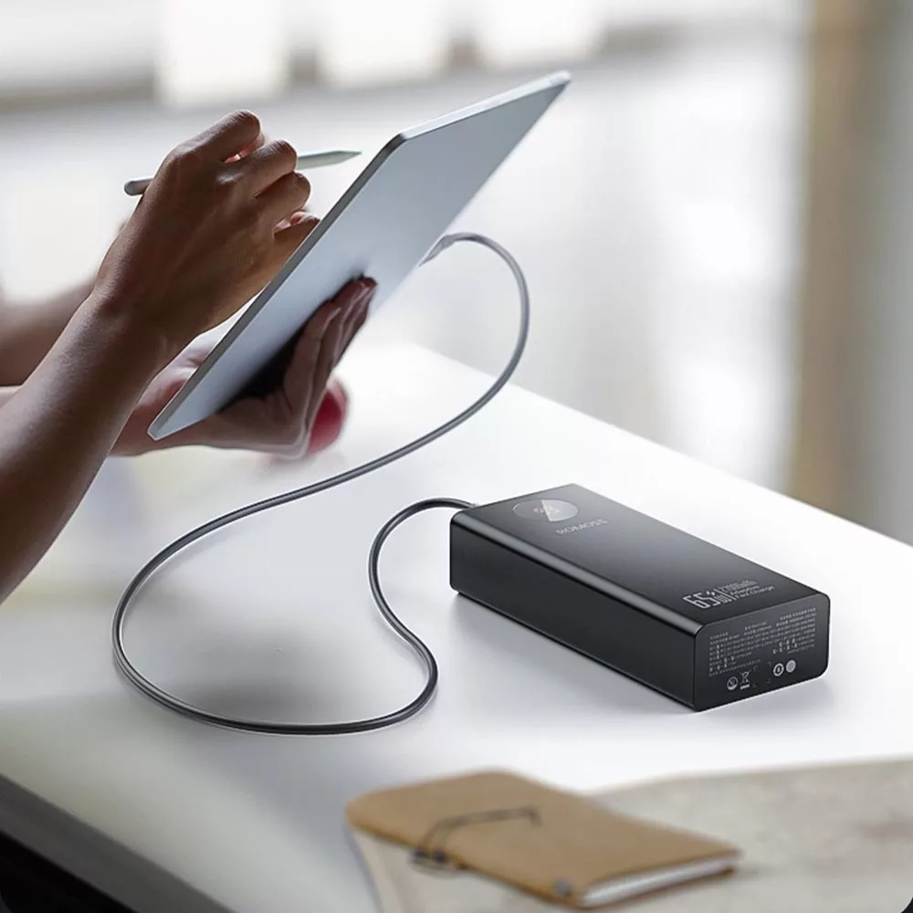 پاوربانک روموس مدل PEA27-282 ظرفیت 27000 میلی آمپر ساعت