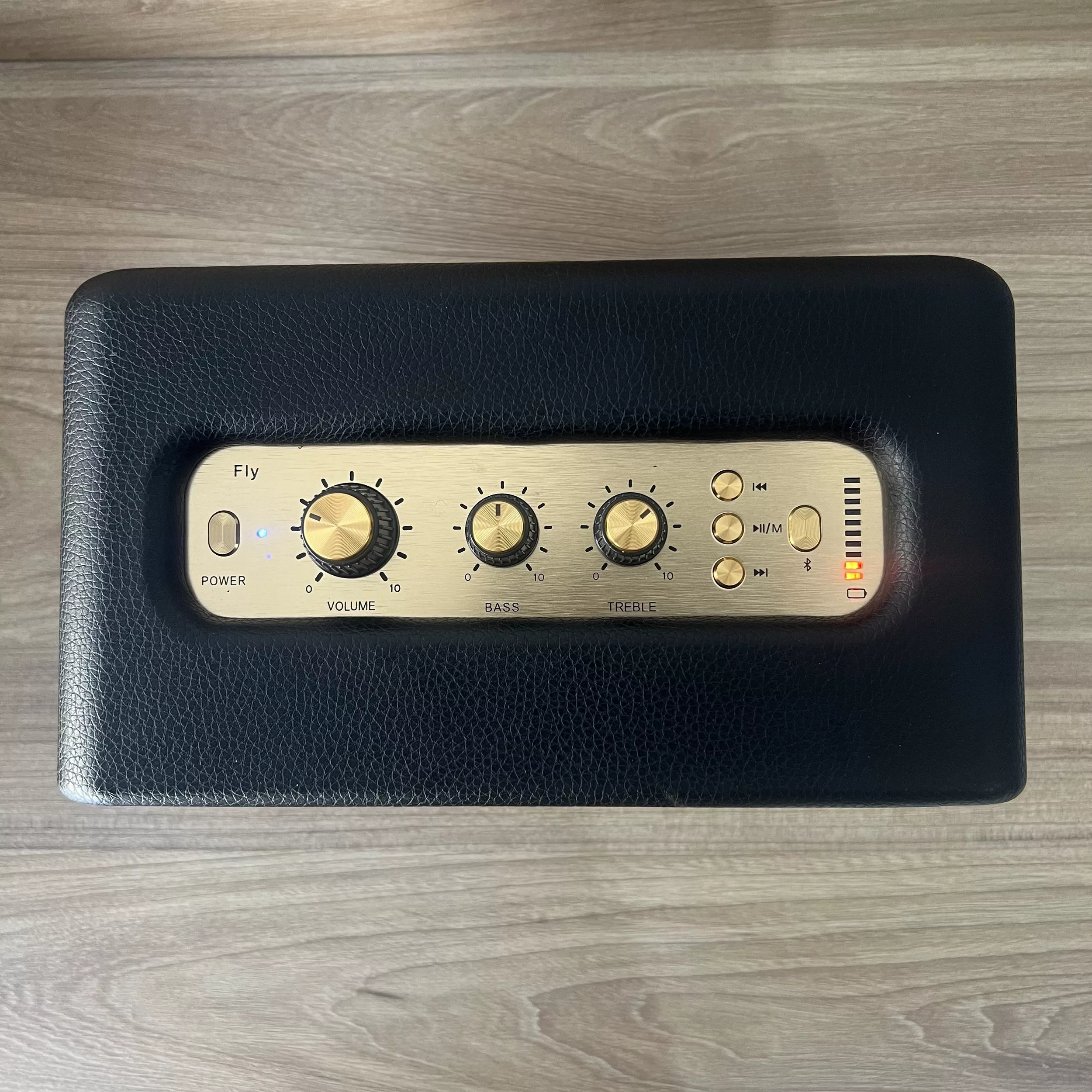 اسپیکر بلوتوثی قابل حمل لونزور مدل FLY