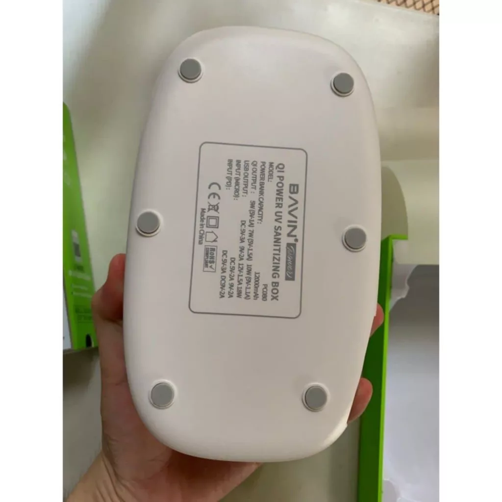 پاوربانک باوین مدل PC080 ظرفیت 12000 میلی آمپر ساعت