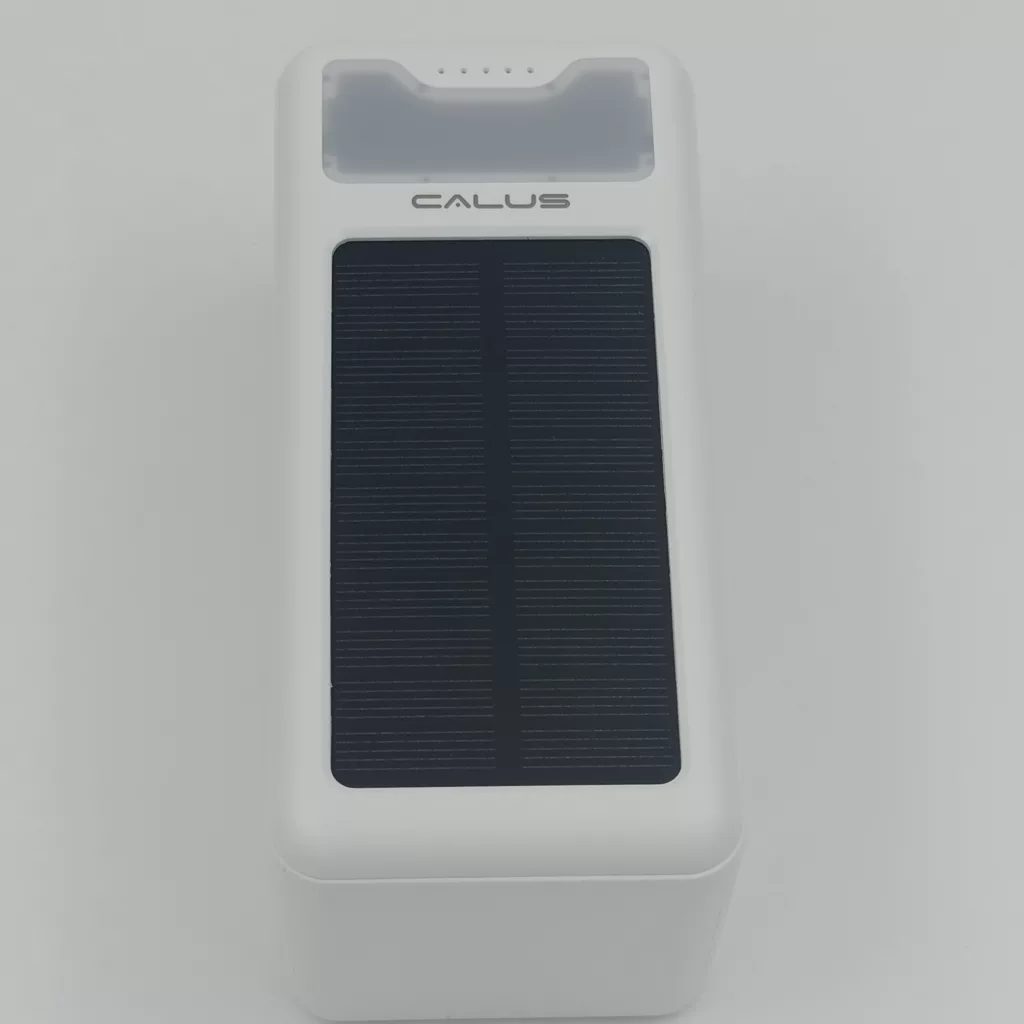 پاور بانک کالوس مدل solar560 ظرفیت 50000 میلی آمپر ساعت