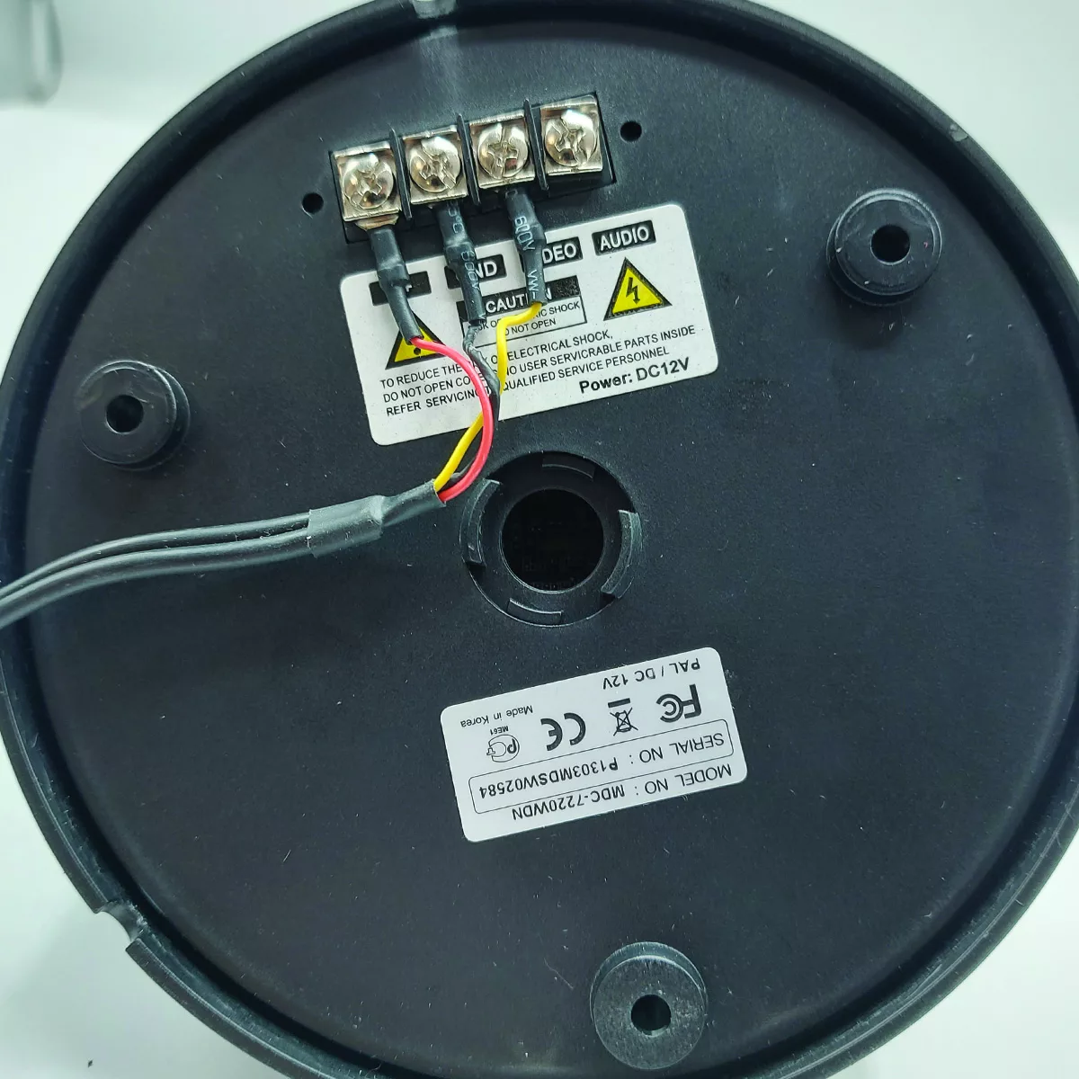 دوربین مدار بسته آنالوگ میکرو دیجیتال مدل MDC-7220WDN