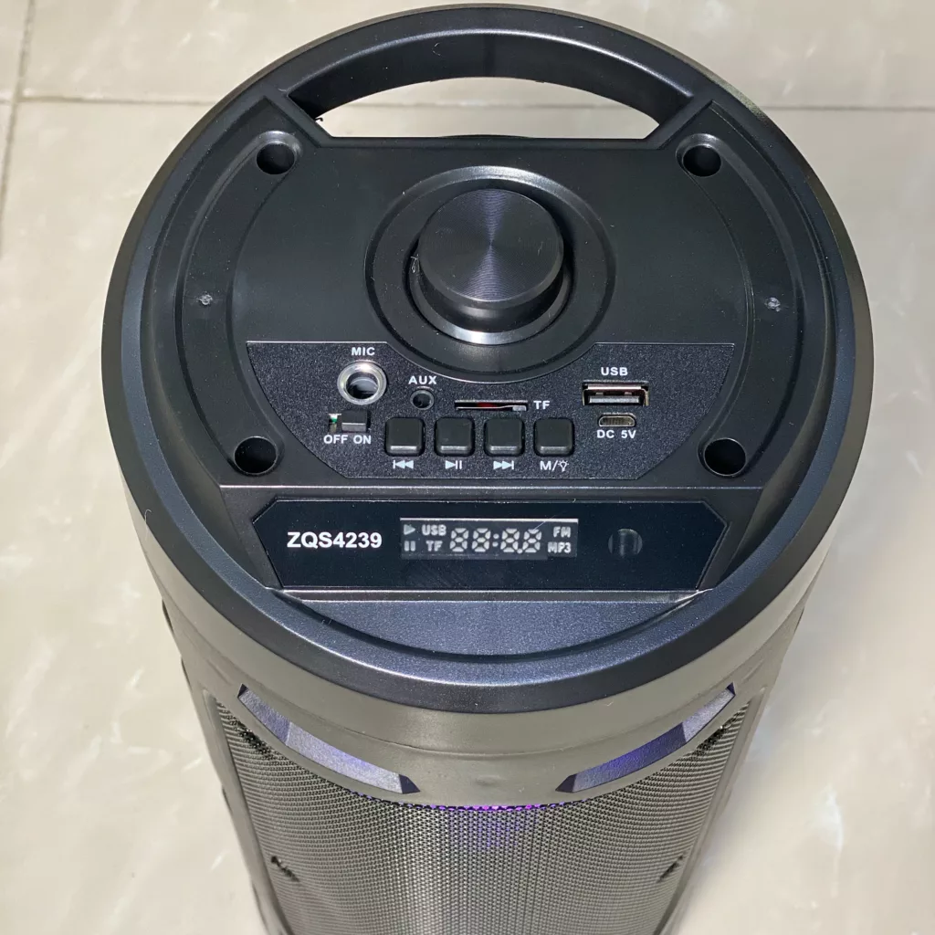 اسپیکر بلوتوثی قابل حمل مدل ZQS-4239