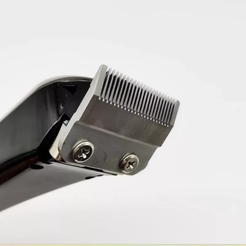 ماشین اصلاح موی سر و صورت شارژی وی جی ار مدل V-060(Gold)