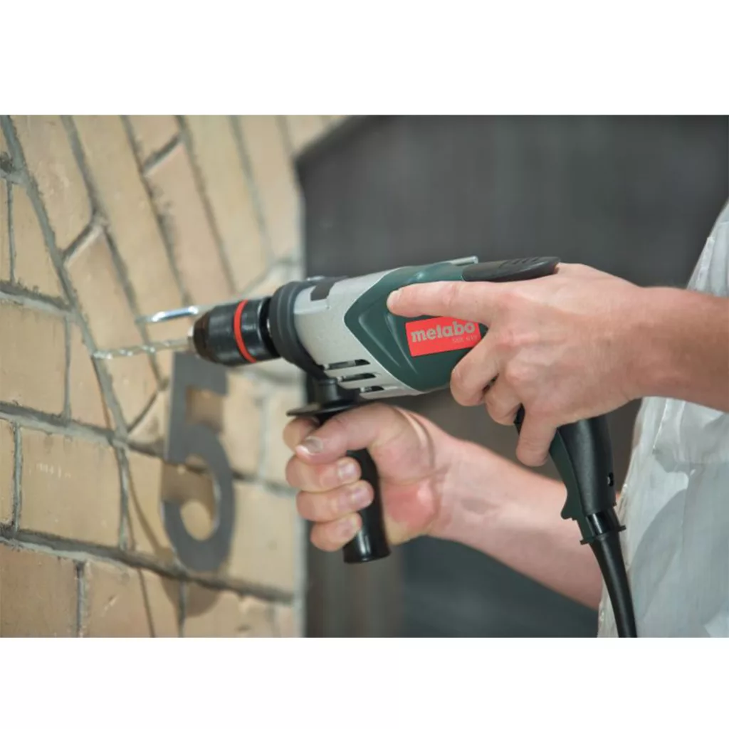 دریل چکشی متابو مدل SBE610