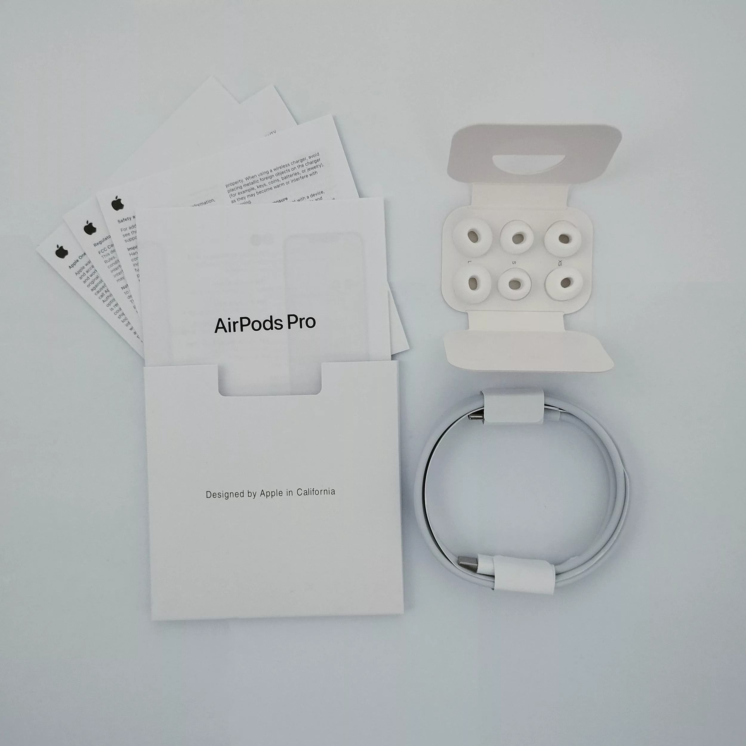 هندزفری بلوتوثی مدل AirPods Pro 2nd Generation Type-C 2024