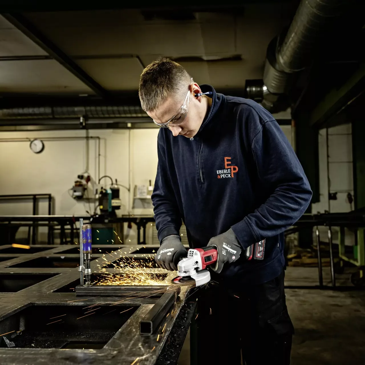 مینی فرز شارژی فلکس مدل L 125 18.0-EC LD / 5.0 Set