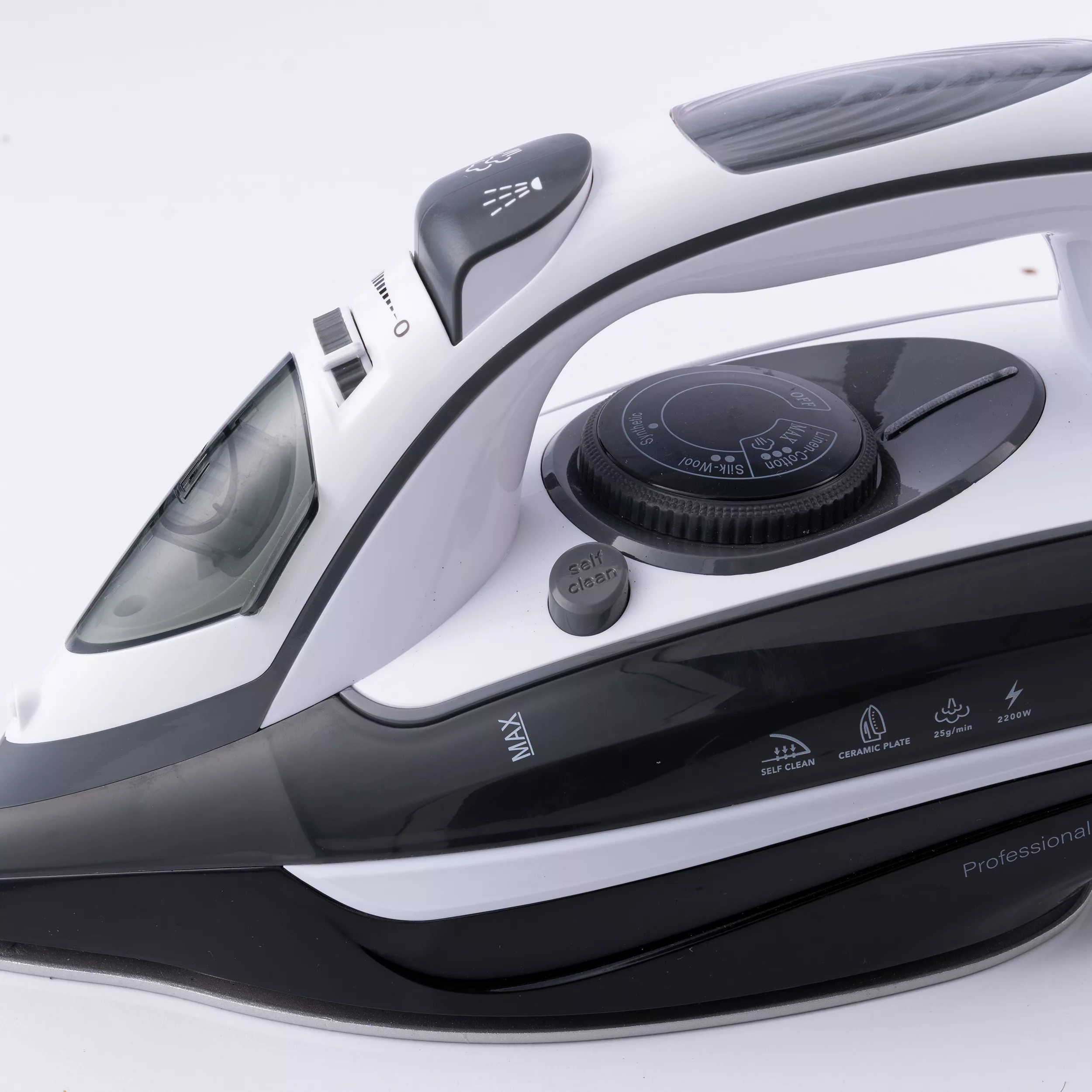 اتو بخار لکسی کال مدل LSI-1008