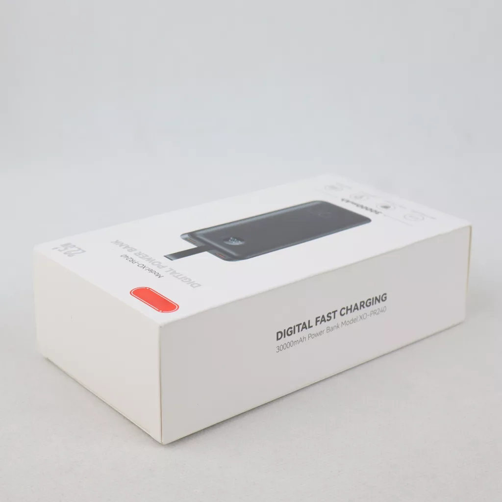 پاوربانک مدل XO - PR240 ظرفیت 30000 میلی امپر ساعت به همراه کابل میکرو یو اس بی